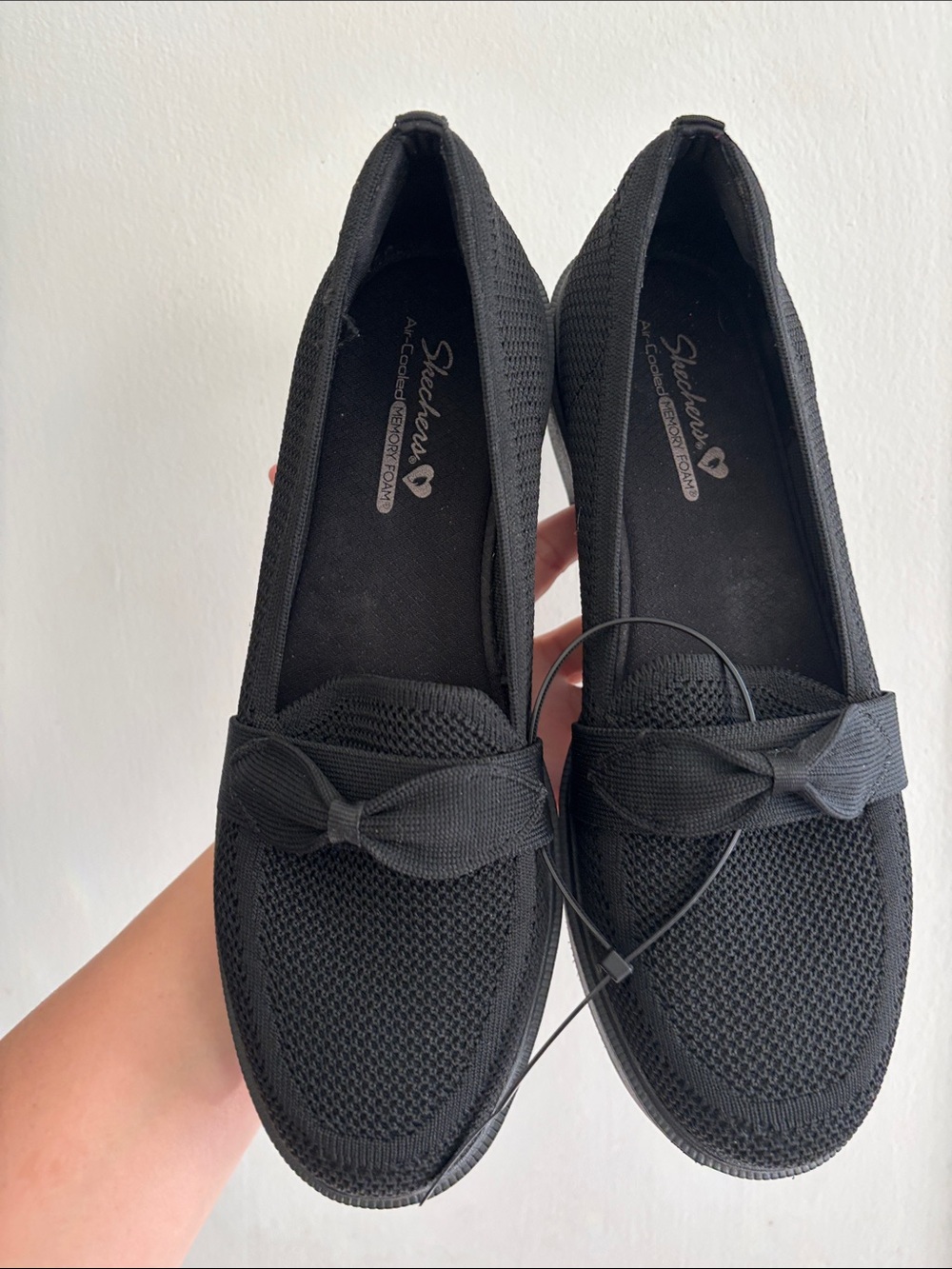 Skechers Black Knit Bow Slip-On Loafers